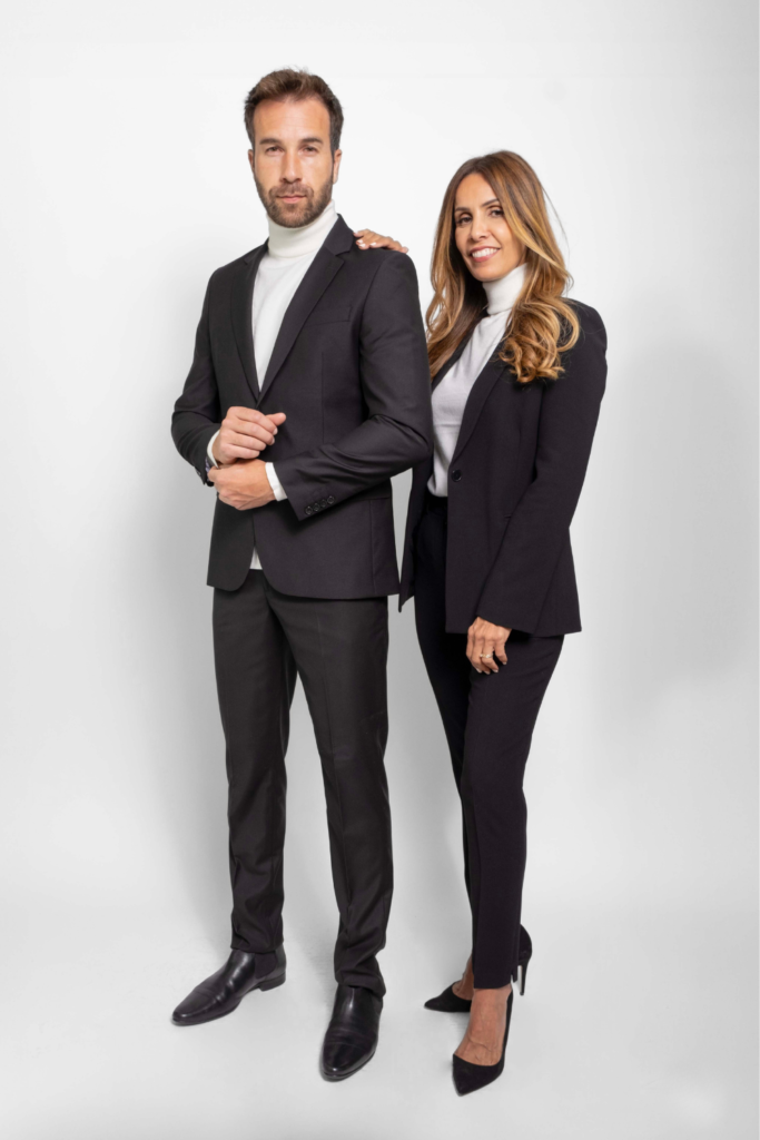 Uniformes pour accueil et réception — Hawaii Uniformes Paris