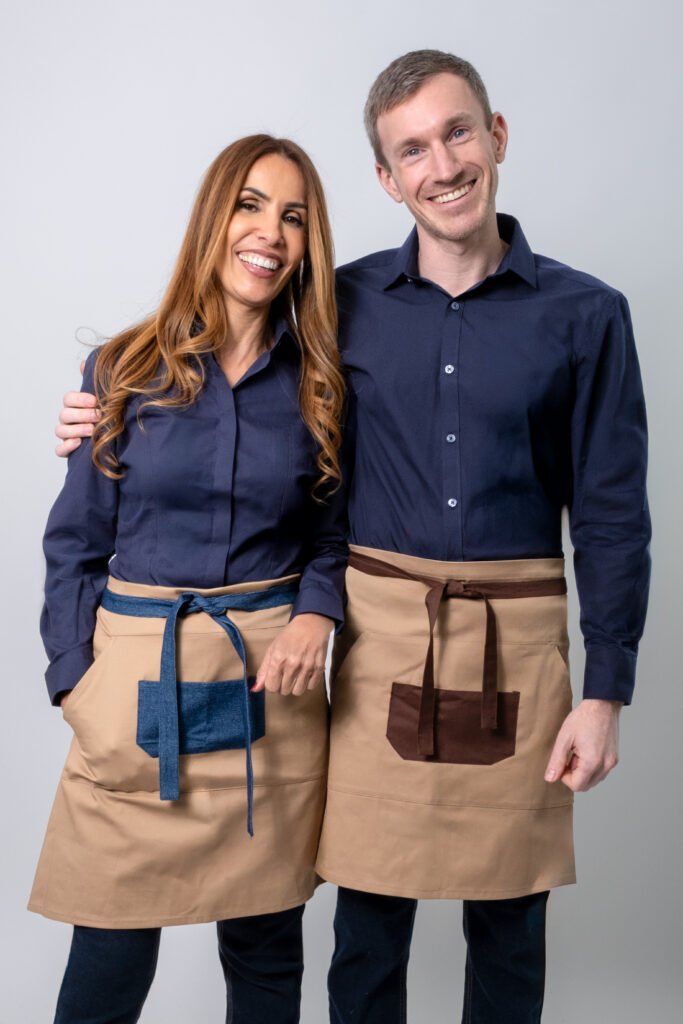 Chemise bleu marine et tablier de service camel, tenue de restauration Hawaii Uniformes